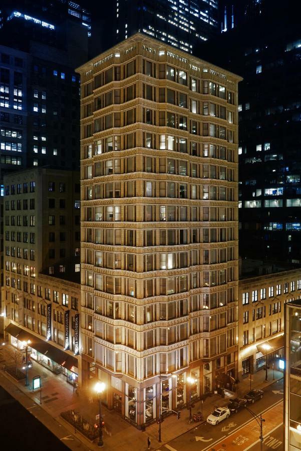 Staypineapple, An Iconic Hotel, The Loop Chicago Exterior photo
